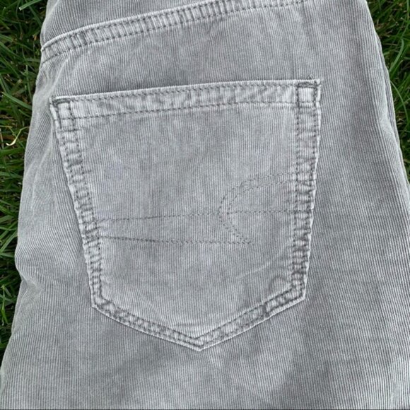 American Eagle Corduroy Pleated Grey Mom Jeans - Picture 2 of 7